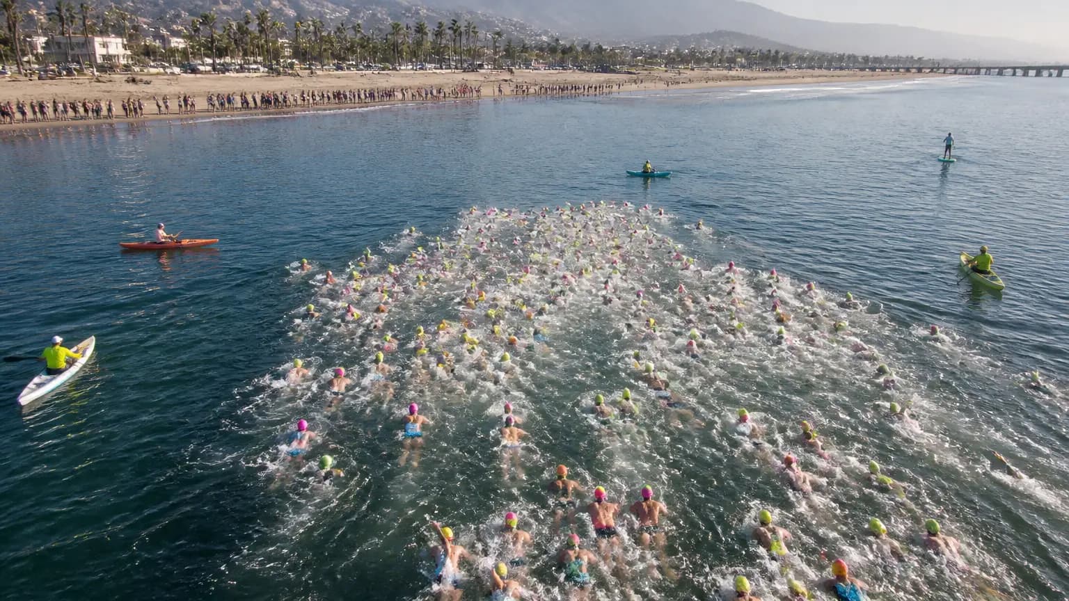 300 Junior Lifeguards Swim Around Ventura Pier