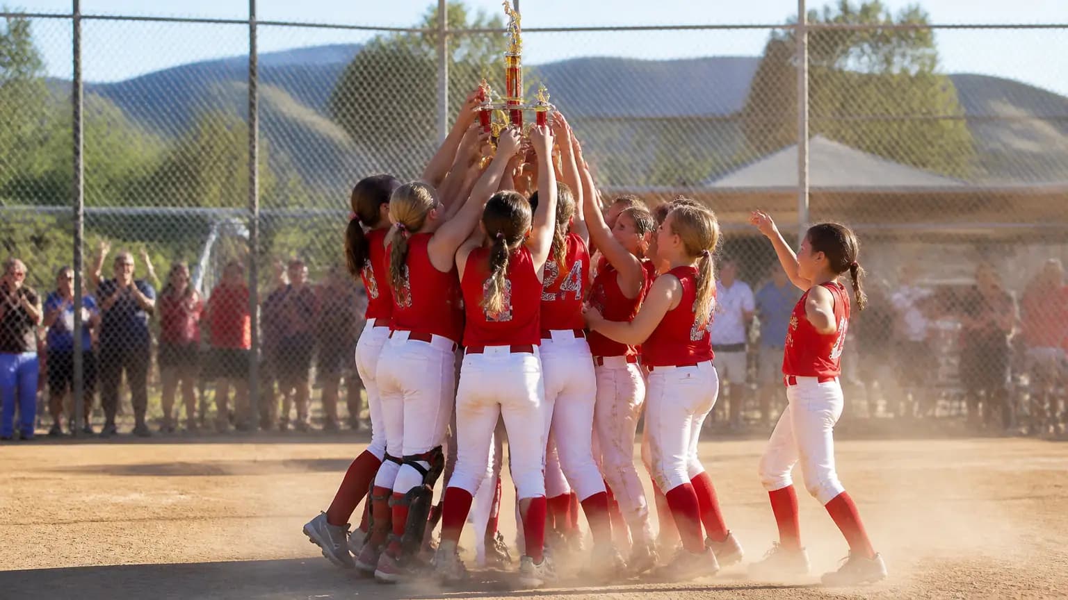Simi youth athletes make history on the diamond