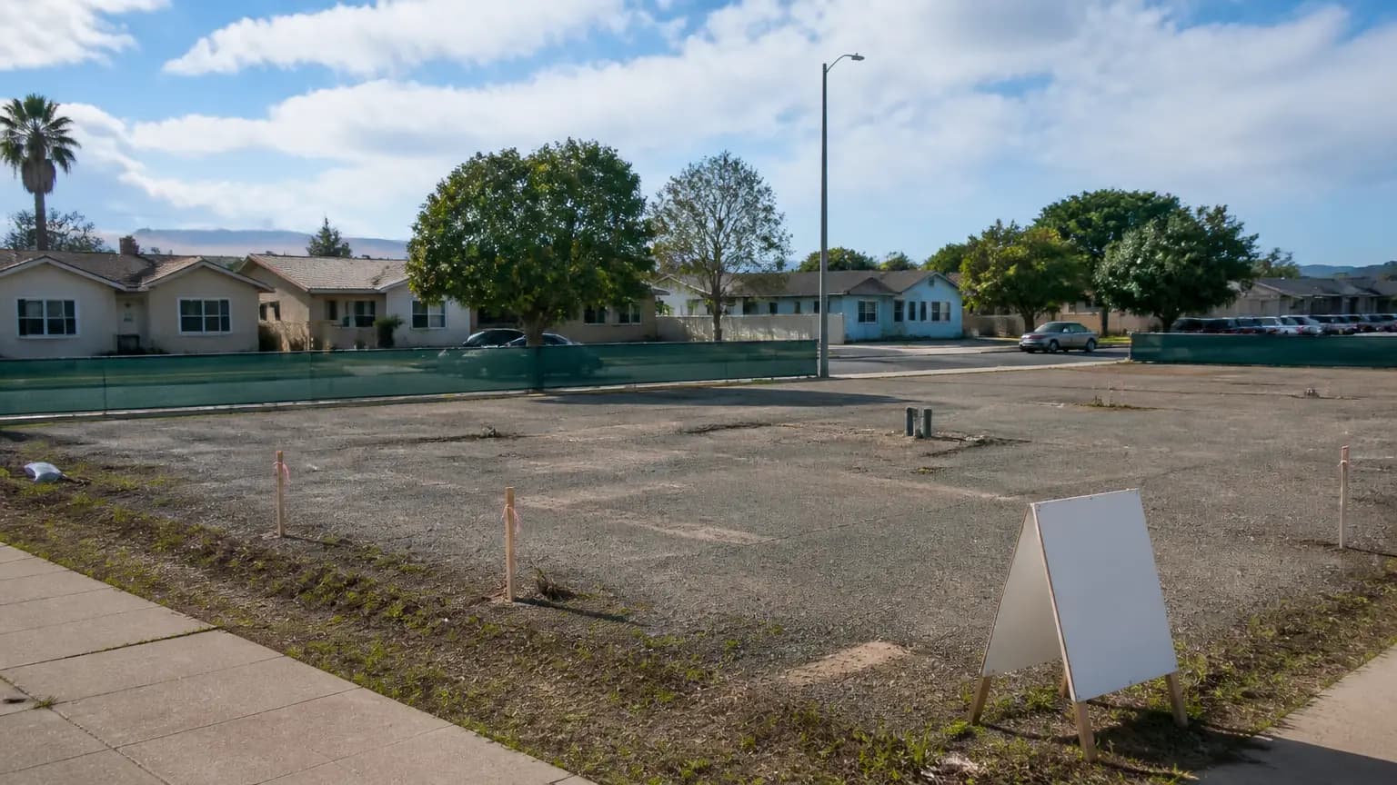 Despite parking concerns, Guadalupe City Council unanimously approves new housing