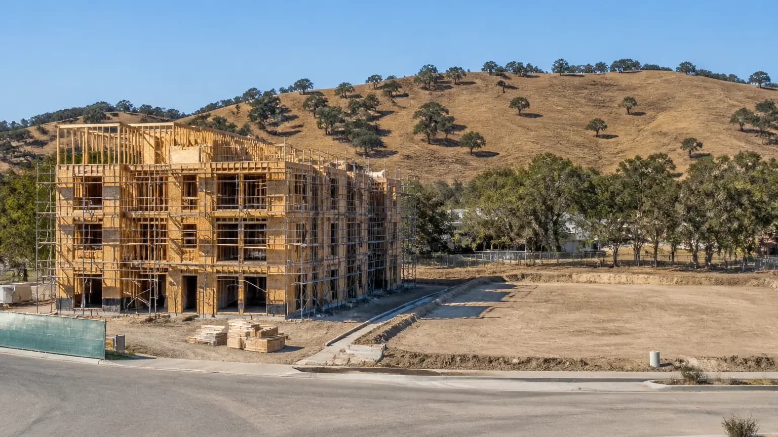 Planning commission to weigh apartment extension, spaceport update