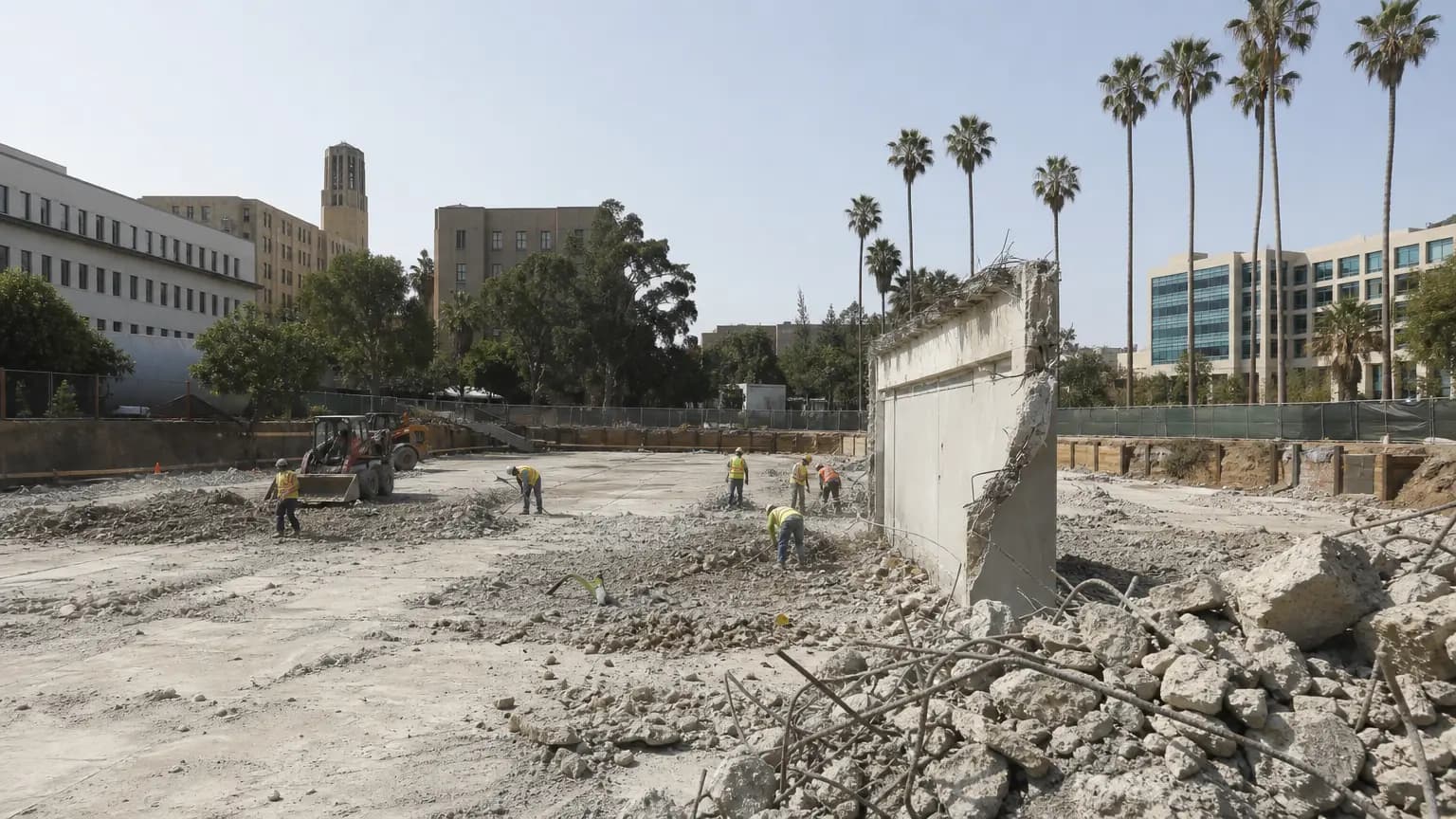 UCSB Demolishes Oldest Dorm to Make Way for New Housing