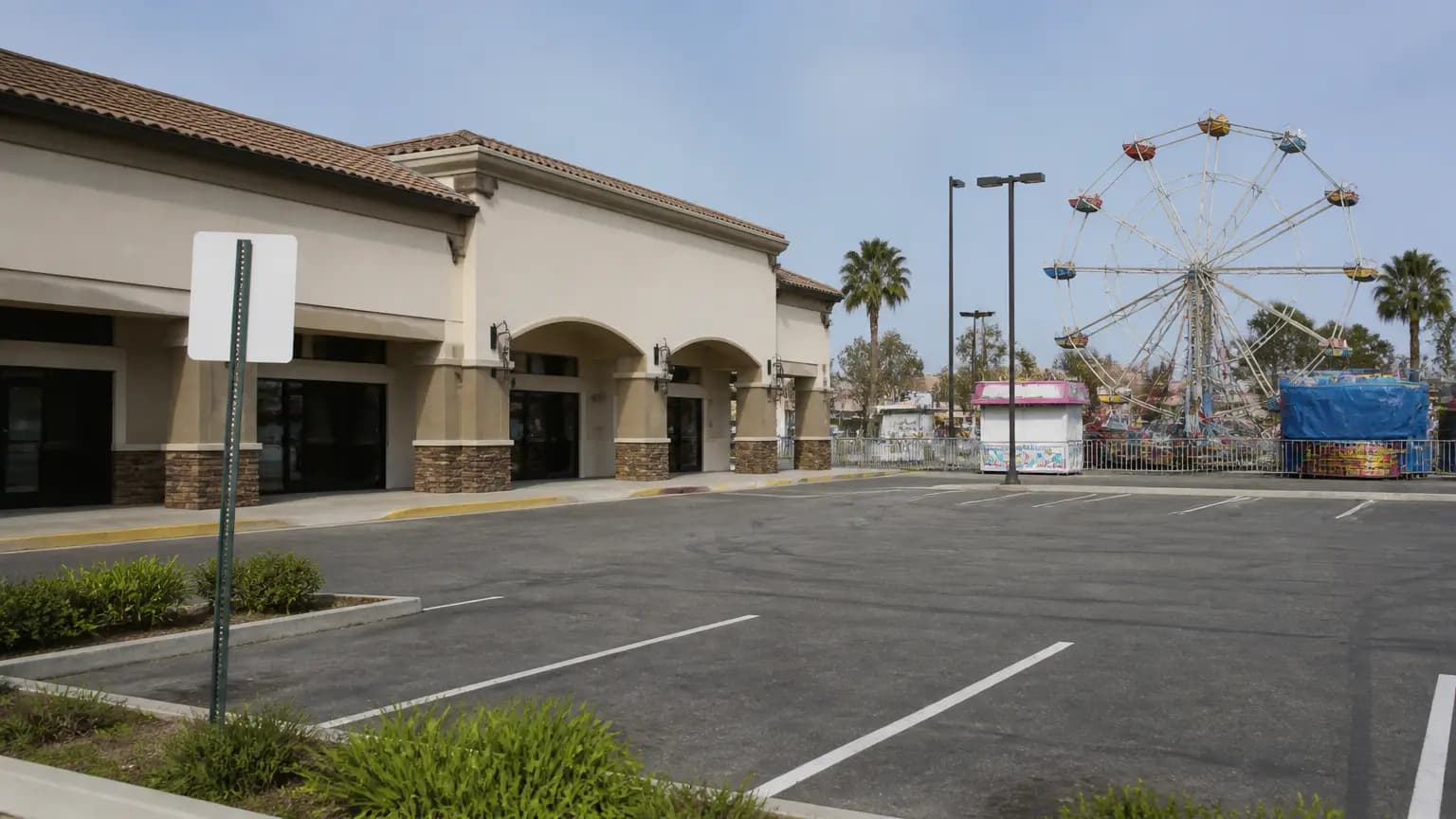 Whizin tenant, school district tussle over parking at carnival