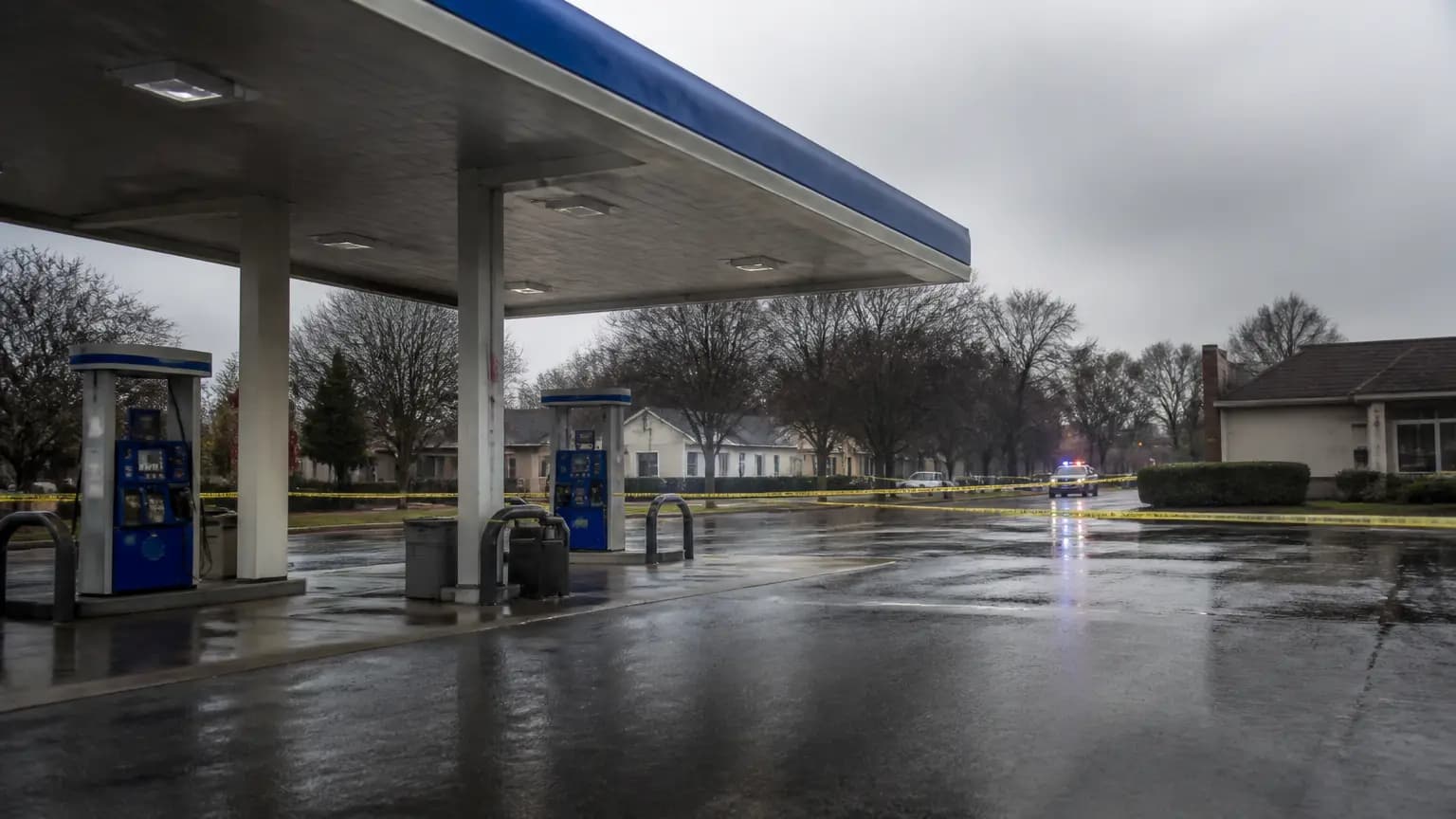 Woman found dead in vehicle at Paso Robles gas station