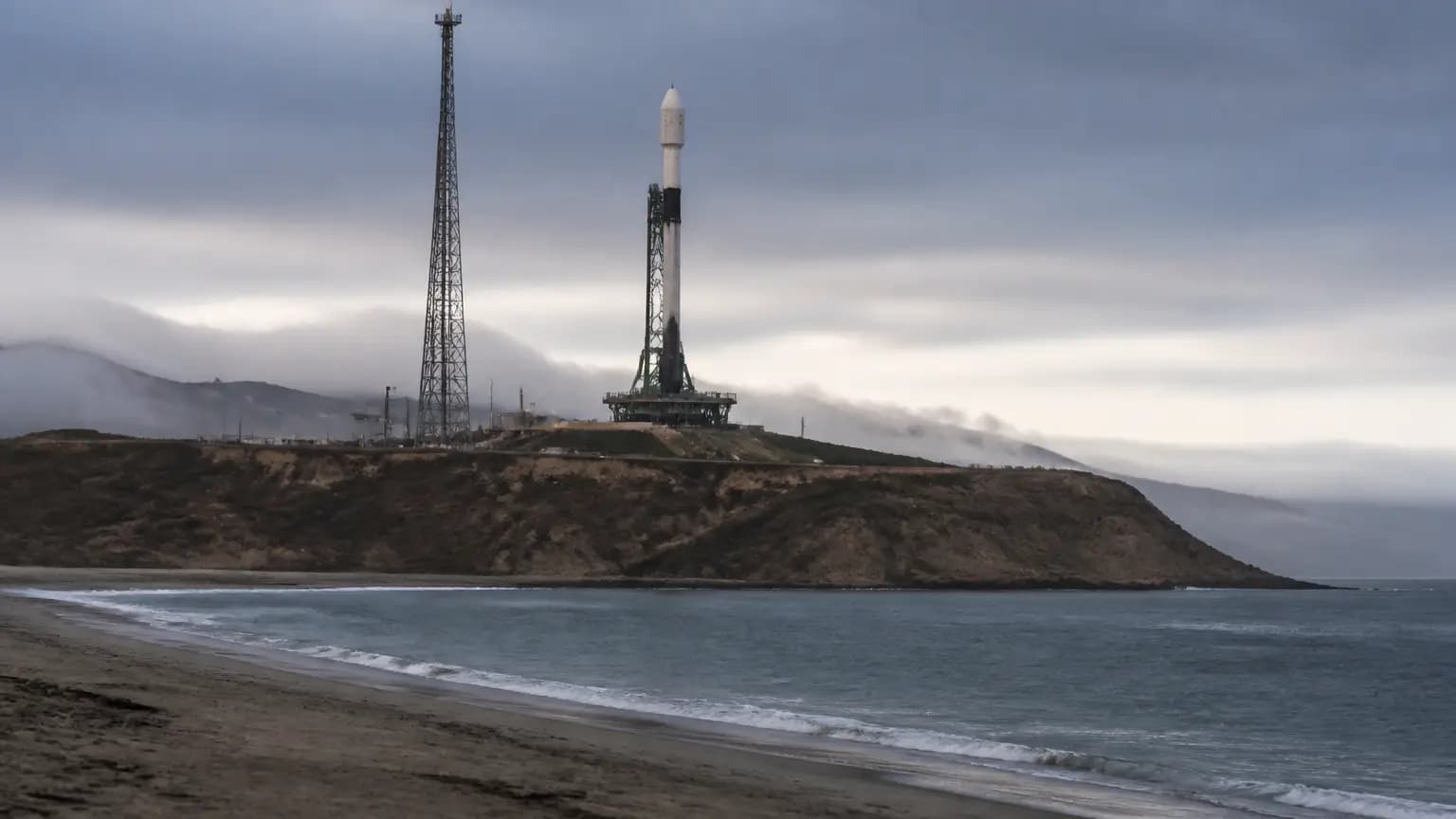SpaceX scrubs Vandenberg launch of national security payload, targets backup window on Wednesday