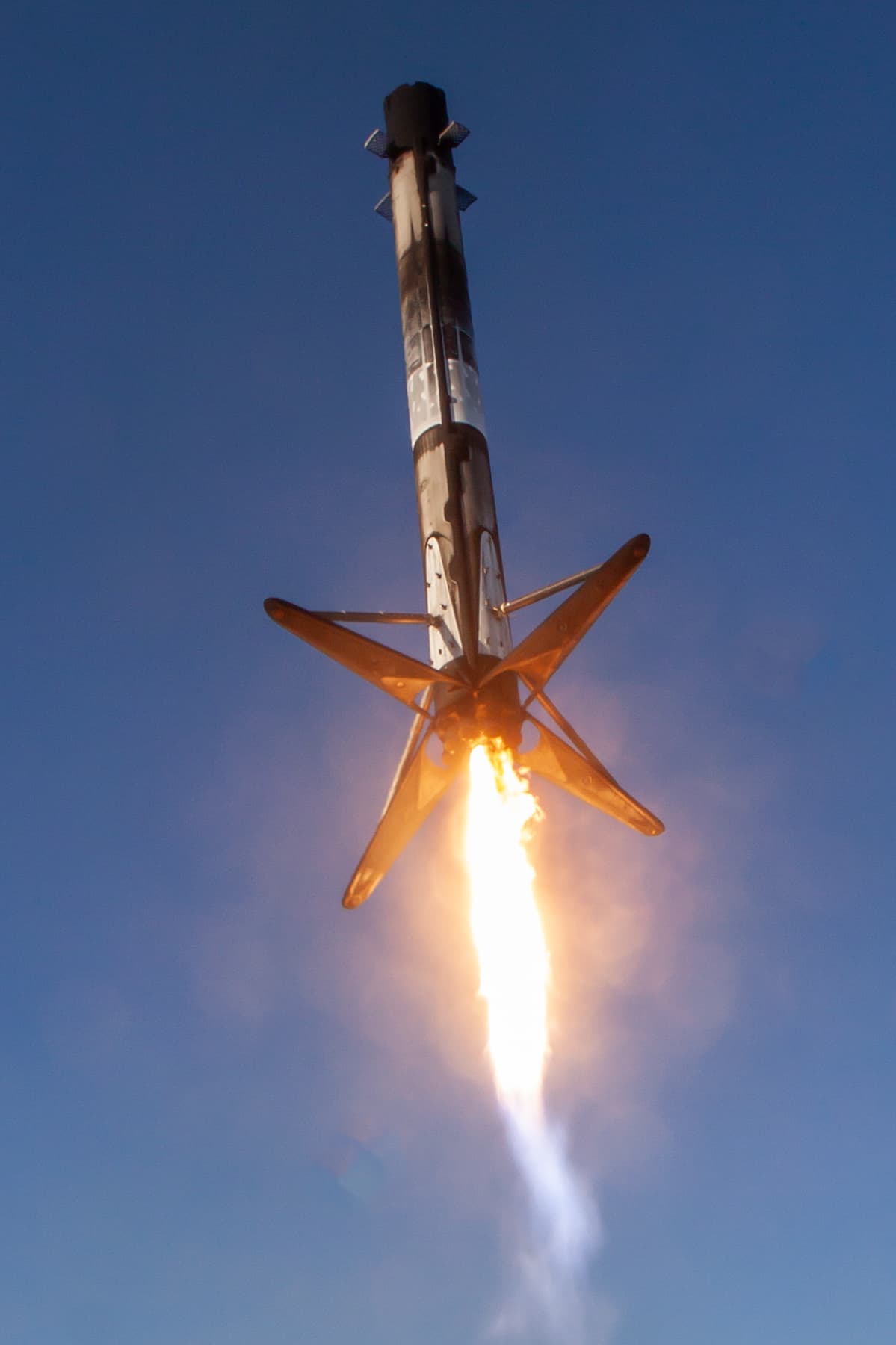 B1082 booster